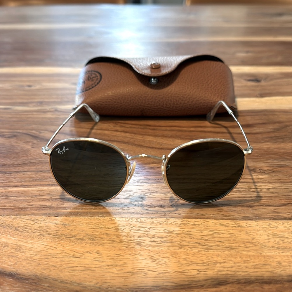 EUC Rayban sunglasses with case